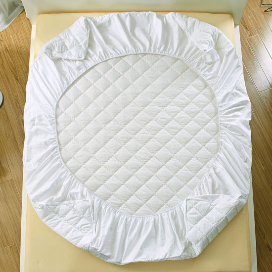 大号舒适绗缝纤维填充床垫保护套